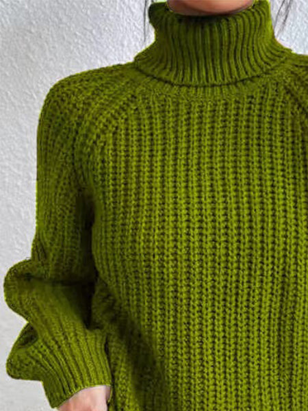 Lilah Turtleneck